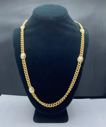 Christian Dior Gold Plated Faux Pearl Runaway Necklace 112.81g